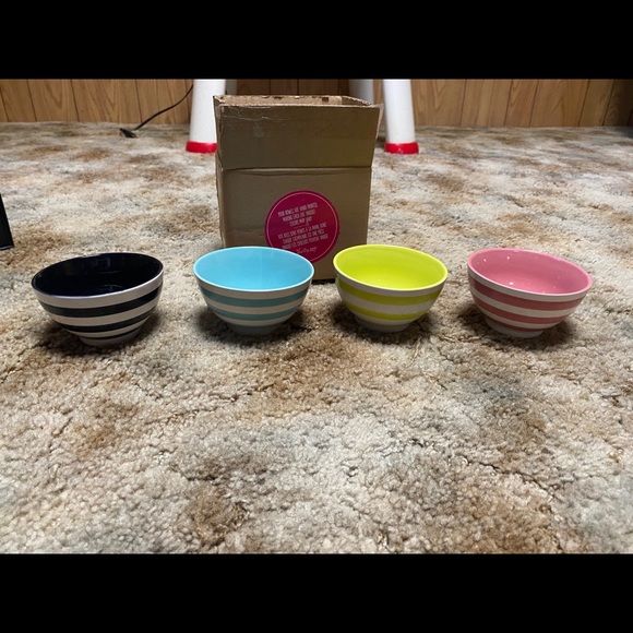 31 Get the Scoop Bowl Set